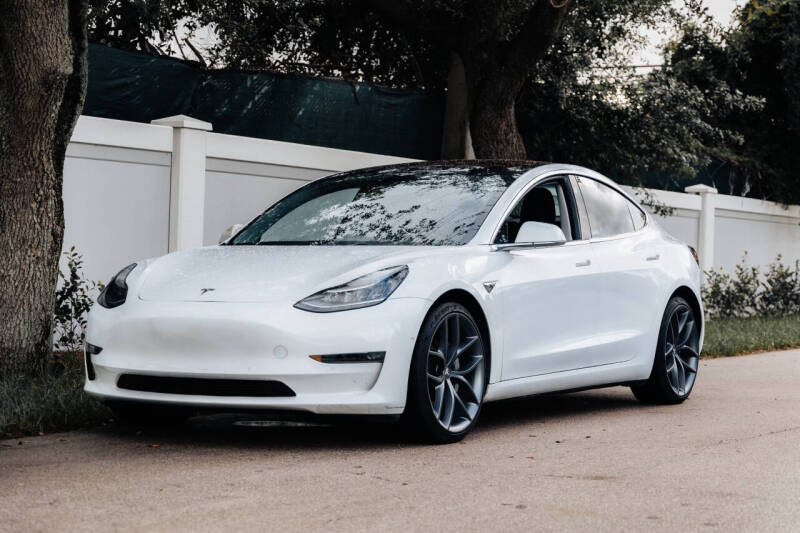 2018 Tesla Model 3 Long Range Dual Motor's photo