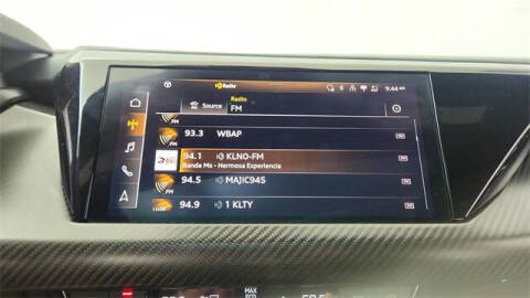 2022 Audi e-tron GT quattro Premium Plus