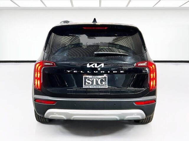 2022 Kia Telluride LX