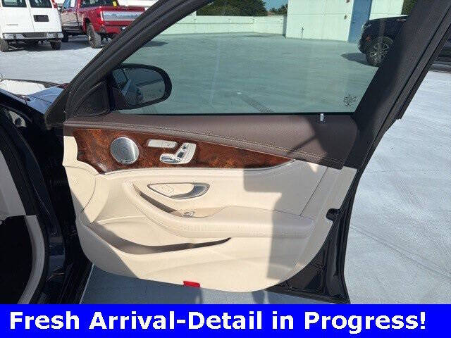 2017 Mercedes-Benz E-Class E 300 4MATIC