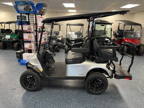 2026 E-Z-GO RXV 4