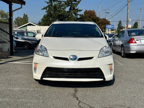 2013 Toyota Prius Three