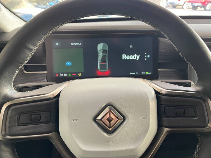 2023 Rivian R1T Adventure