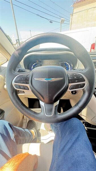 2019 Chrysler Pacifica Hybrid Touring Plus