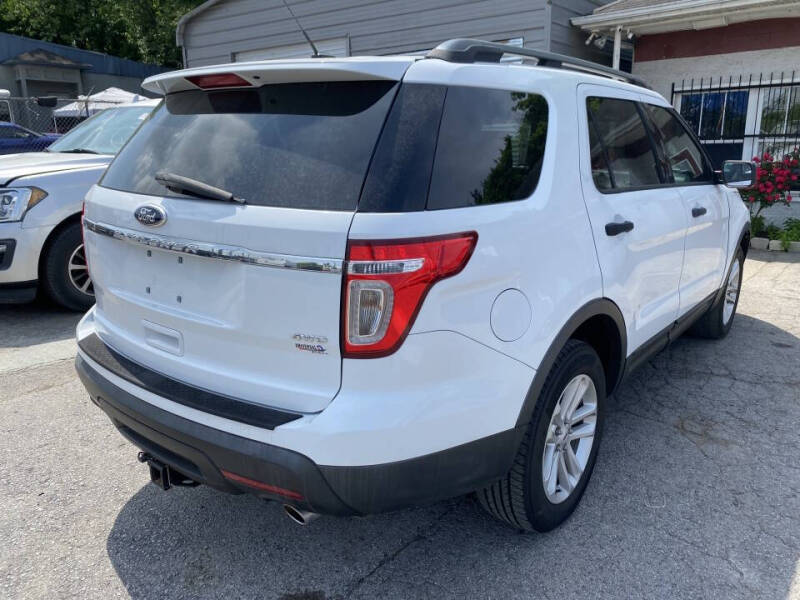 2015 Ford Explorer