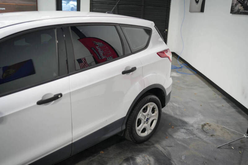 2015 Ford Escape S