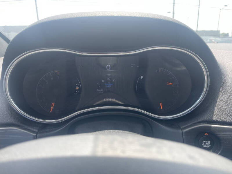 2021 Jeep Grand Cherokee Laredo E