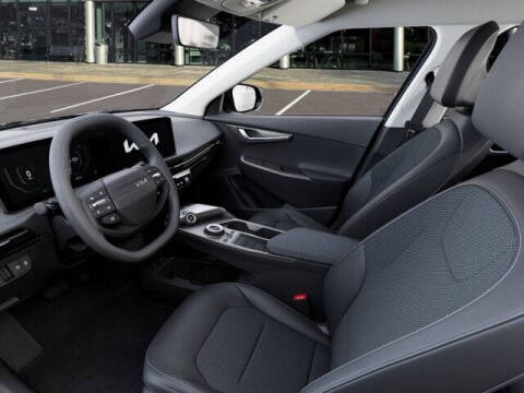 2025 Kia EV6 Light
