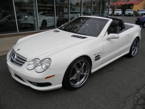 2004 Mercedes-Benz SL-Class for sale at International Auto Sales in Hasbrouck Heights NJ