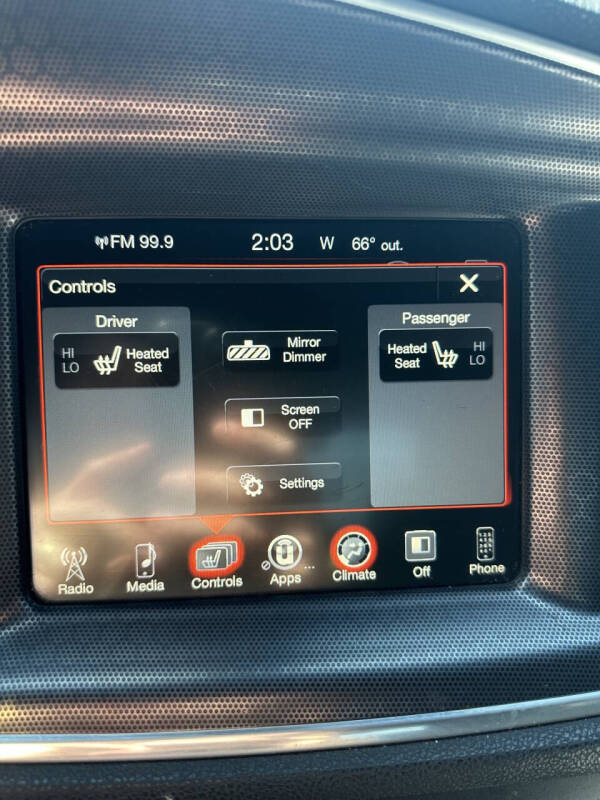 2016 Dodge Charger SXT
