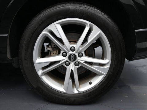 2022 Audi Q3 quattro S line Prem Plus 45 TFSI