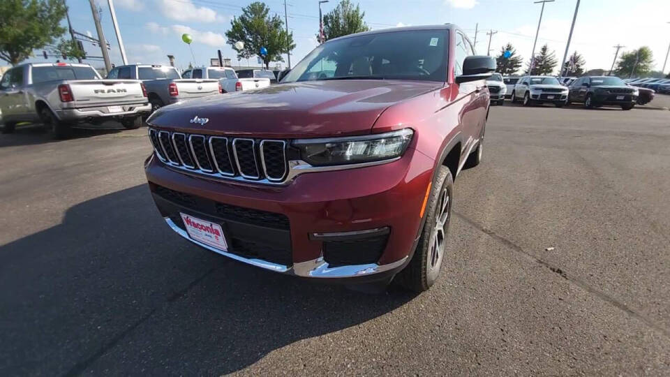 2024 Jeep Grand Cherokee L for sale at Victoria Auto Sales in Victoria, MN