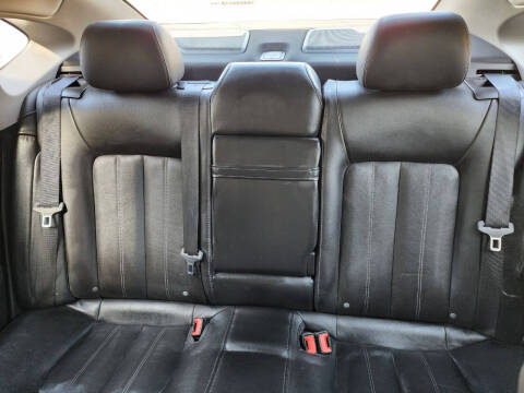 2012 Buick Verano Leather Group