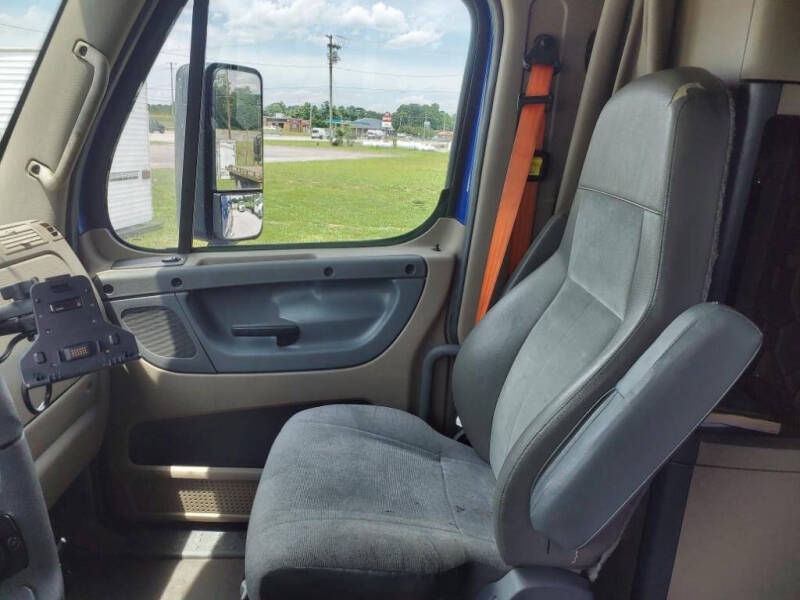 2016 Freightliner Cascadia
