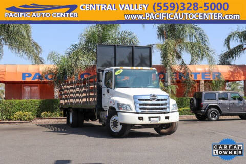 2015 Hino 268