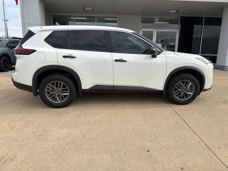 2025 Nissan Rogue S