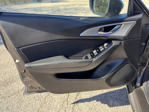 2017 Mazda MAZDA3 Sport