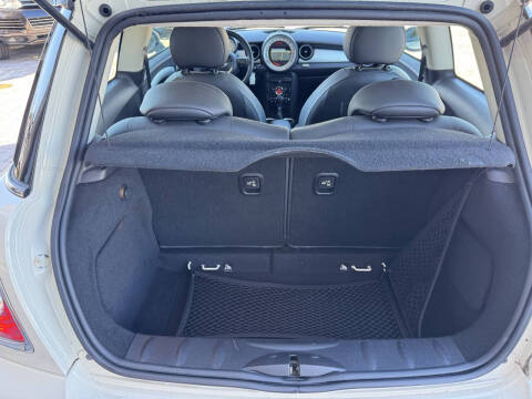 2013 MINI Hardtop Cooper