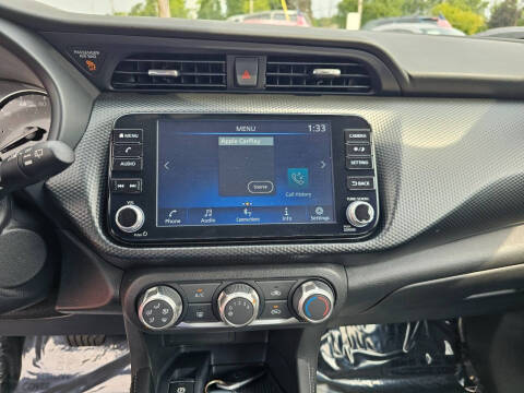 2023 Nissan Kicks SV