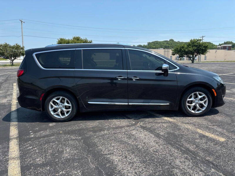 2020 Chrysler Pacifica Limited