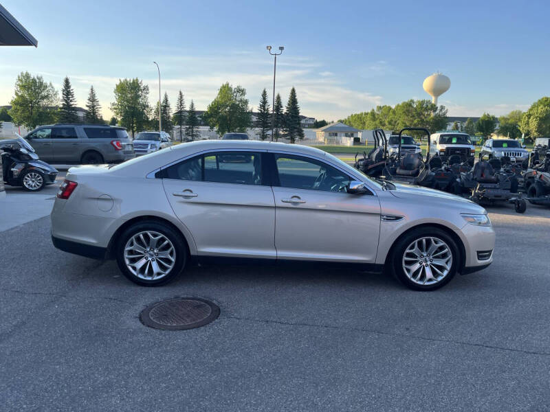 2017 Ford Taurus Limited