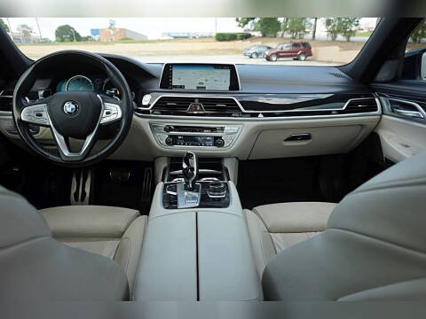2019 BMW 7 Series 750i