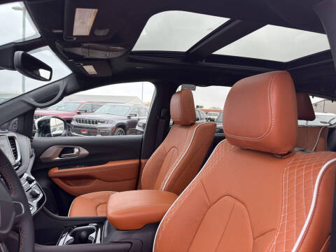 2026 Chrysler Pacifica Pinnacle