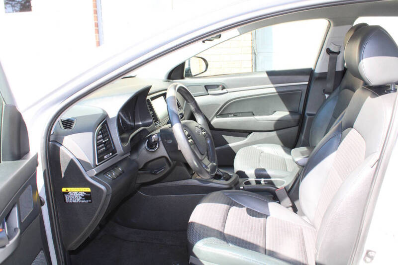 2017 Hyundai Elantra Limited