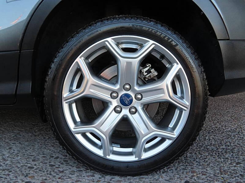 2019 Ford Escape Titanium