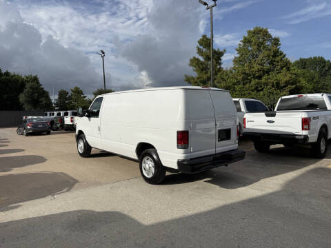 2014 Ford E-Series E-150