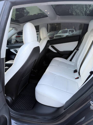 2020 Tesla Model 3 Standard Range Plus