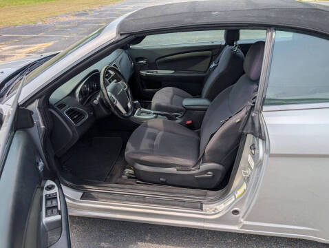 2012 Chrysler 200 Touring