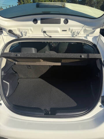 2013 Toyota Prius c Three