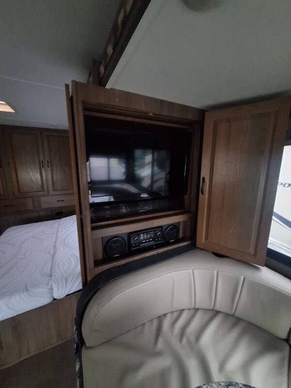 2017 Coachmen RV Prism 2200LE