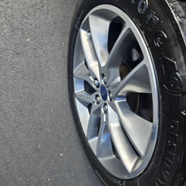 2016 Ford Edge Titanium