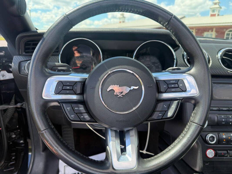 2015 Ford Mustang V6