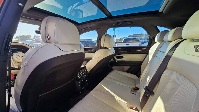 2018 Bentley Bentayga W12 Signature Edition