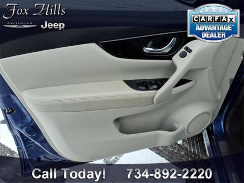 2017 Nissan Rogue Sport SV