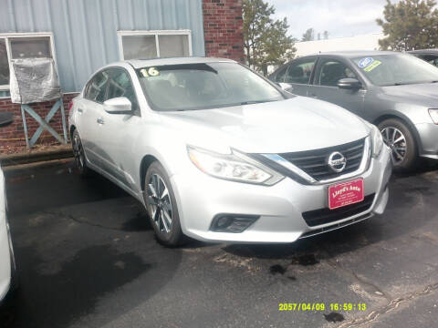 2016 Nissan Altima for sale at Lloyds Auto Sales & SVC in Sanford ME