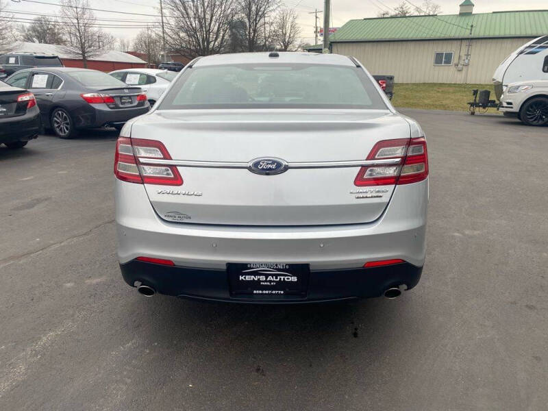 2018 Ford Taurus Limited