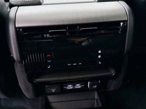 2025 Jeep Wagoneer Series II