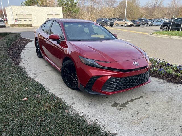 2025 Toyota Camry SE