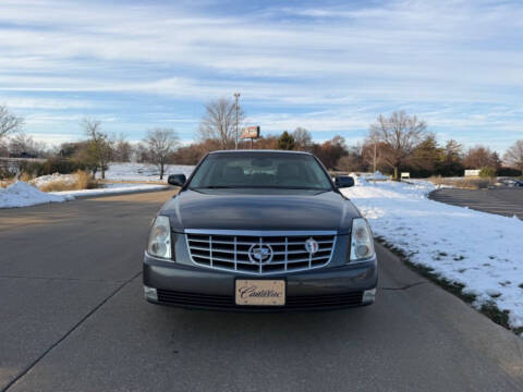 2009 Cadillac DTS Luxury 6-Passenger