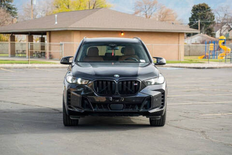 2024 BMW X5 M60i
