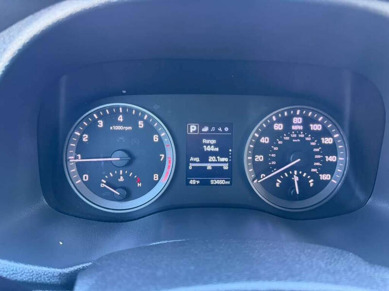 2016 Hyundai Tucson SE