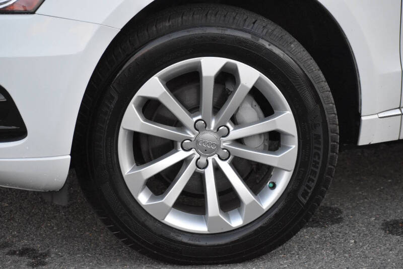 2015 Audi Q5 2.0T quattro Premium Plus