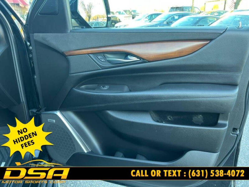 2017 Cadillac Escalade ESV Luxury