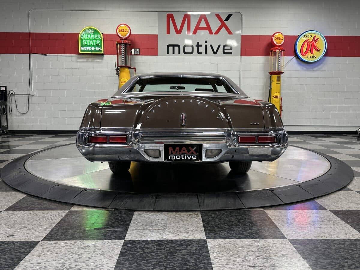 1973 Lincoln Continental 7