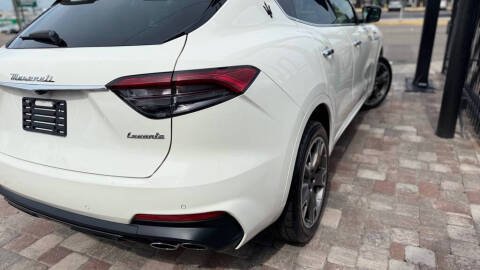 2023 Maserati Levante Modena