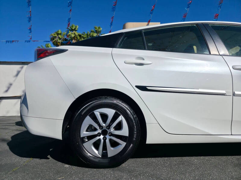 2016 Toyota Prius Two Eco